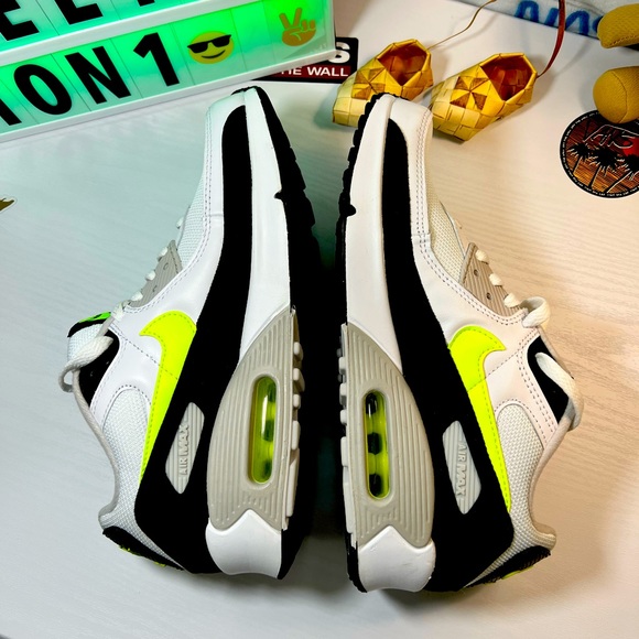 mens size 7 equals womens size